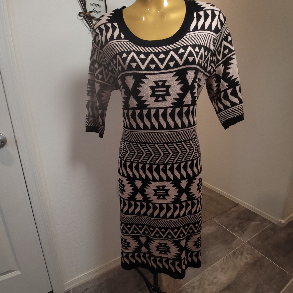 Allison Brittney Black and Cream Patterned Maxi Dress